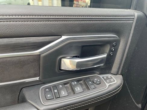 Used 2024 RAM 2500 Laramie w/ Night Edition image 13