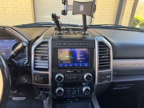 Used 2020 Ford F250 Platinum image 34