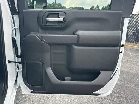 New 2026 GMC Sierra 2500 Pro w/ Convenience Package AWD/4WD image 17