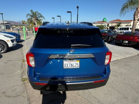Used 2021 Ford Explorer XLT image 7