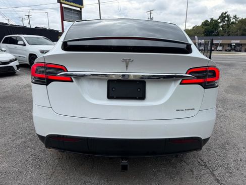 Used 2020 Tesla Model X Long Range image 6