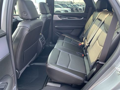 Used 2024 Cadillac XT5 Premium Luxury image 23
