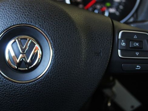 Used 2014 Volkswagen Jetta TDI FWD image 26