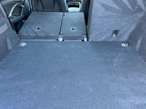 Used 2025 Audi Q5 Premium Plus w/ Premium Plus image 15