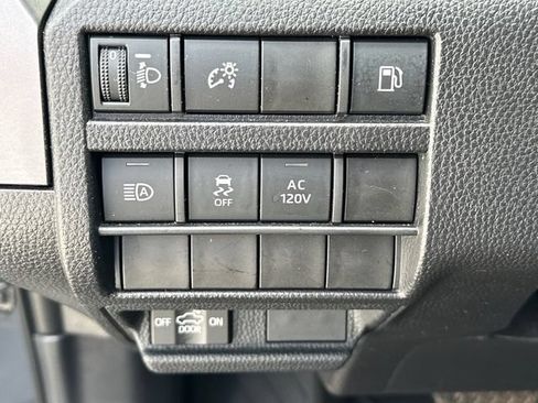 Used 2025 Toyota Tacoma TRD Off-Road AWD/4WD image 20