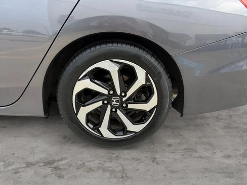 Used 2017 Honda Accord EX-L image 44