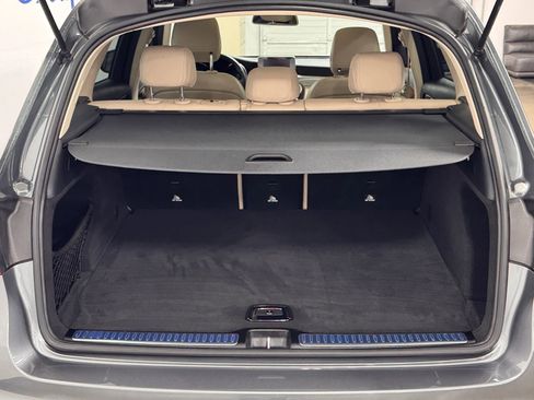 Used 2017 Mercedes-Benz GLC 300 image 8