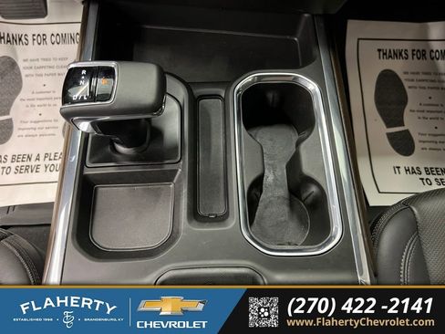 Used 2024 Chevrolet Silverado 1500 High Country w/ High Country Premium Package AWD/4WD image 30