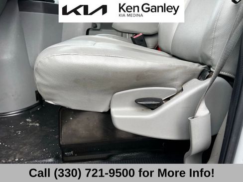 Used 2024 Ford E-450 and Econoline 450 Super Duty w/ Power Windows & Locks Group image 20
