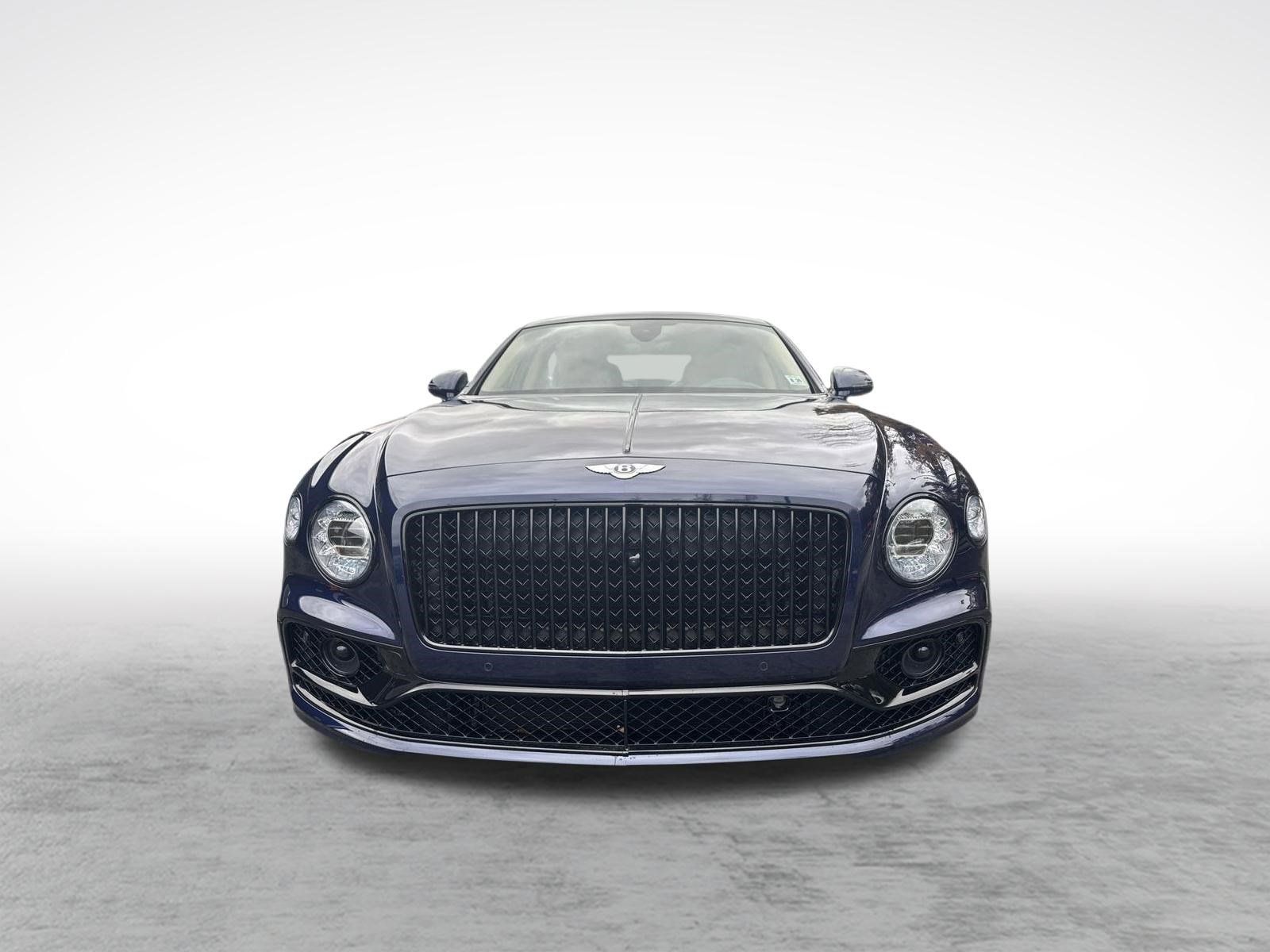 Used 2024 Bentley Flying Spur V8 AWD/4WD image 9