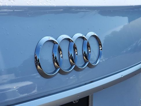 Certified 2023 Audi Q5 2.0T Premium w/ Convenience Package AWD/4WD image 30