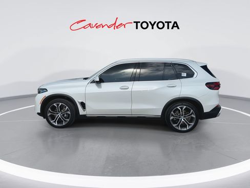 Used 2026 BMW X5 sDrive40i w/ Premium Package RWD image 5