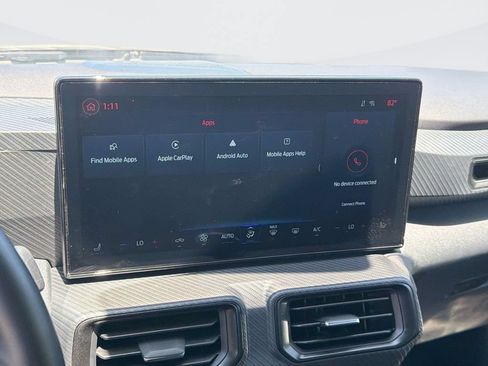 Used 2025 Ford Mustang Convertible RWD image 15