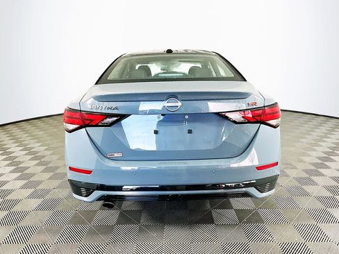 Used 2024 Nissan Sentra SR w/ SR Premium Package image 9