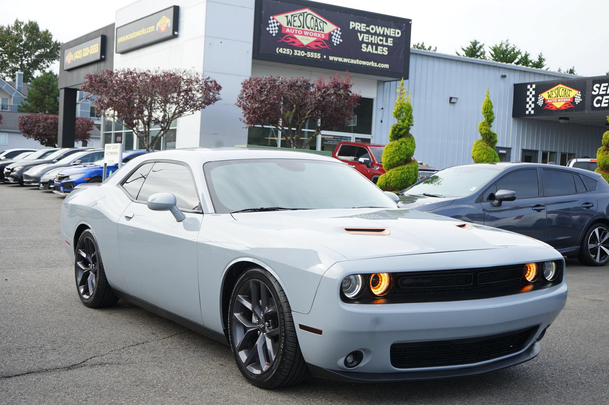 Used 2021 Dodge Challenger SXT w/ Blacktop Package RWD image 7