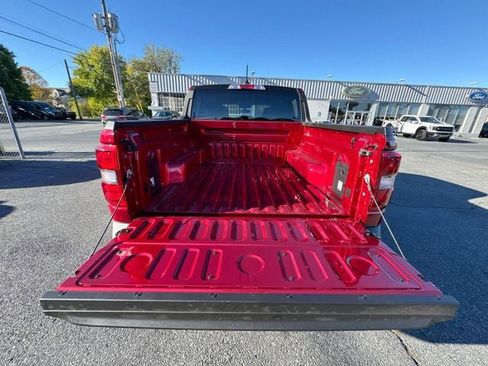 New 2025 Ford Maverick XLT w/ Black Appearance Package image 22