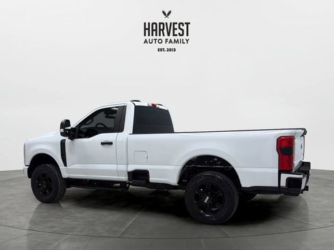 Used 2023 Ford F250 XL w/ STX Appearance Package image 3