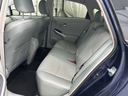 Used 2013 Toyota Prius Four image 20