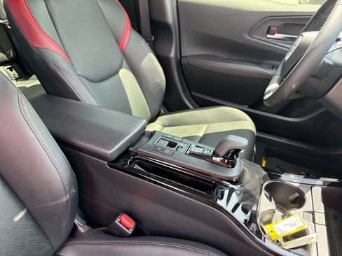 Certified 2026 Toyota Prius Plug-In Hybrid FWD image 21