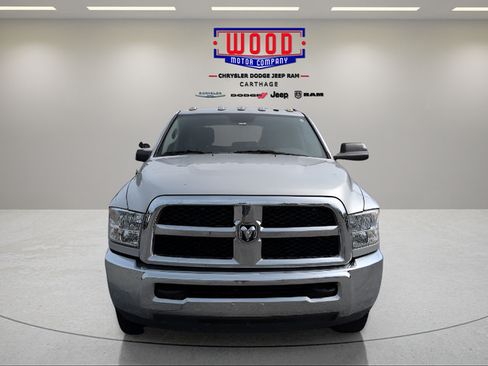 Used 2017 RAM 2500 Tradesman w/ Chrome Appearance Group AWD/4WD image 8
