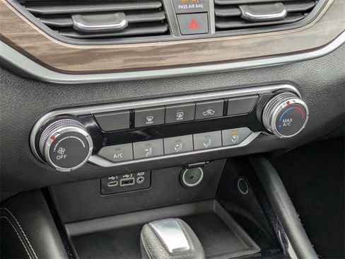 Certified 2023 Nissan Altima 2.5 SV image 25