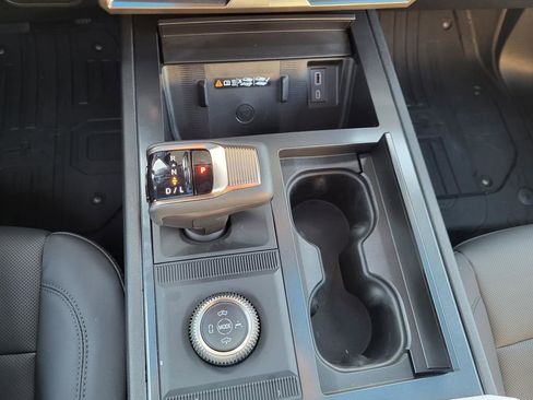 New 2025 GMC Hummer EV 3X w/ Battery Pack, 24 Module Pack image 11