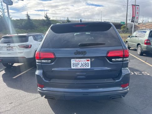 Used 2021 Jeep Grand Cherokee Limited X image 3