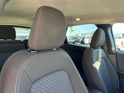 Certified 2024 Ford Escape Active image 17