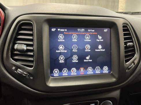Used 2019 Jeep Compass Trailhawk w/ Cold Weather Group AWD/4WD image 16