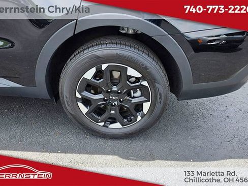 Used 2025 Kia Sorento S FWD image 20
