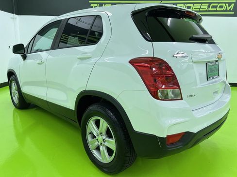 Used 2021 Chevrolet Trax LS w/ Tint and Cruise Package FWD image 7