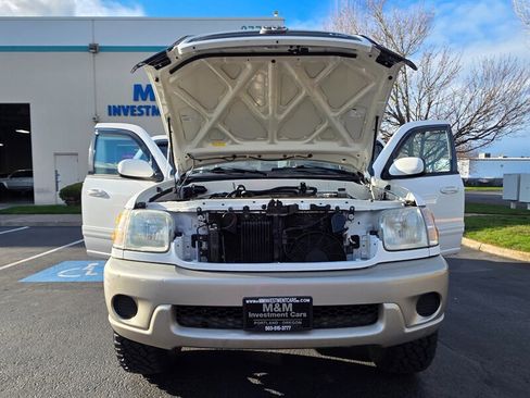 Used 2001 Toyota Sequoia SR5 image 30