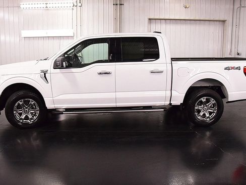 Used 2023 Ford F150 XLT w/ Equipment Group 302A High image 4