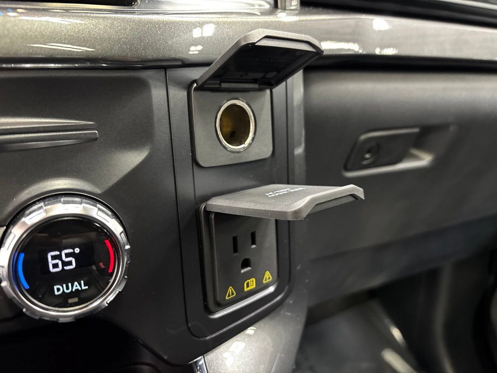 Used 2021 Ford F150 XLT w/ Equipment Group 302A High AWD/4WD image 31