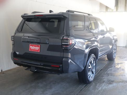Used 2025 Toyota 4Runner TRD Sport Premium w/ Tow Technology Package AWD/4WD image 7