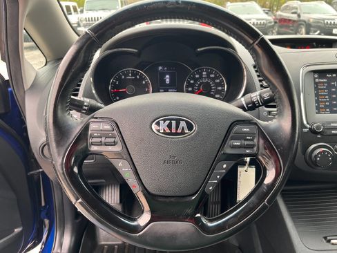 Used 2018 Kia Forte S FWD image 25