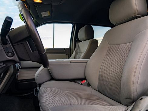 Used 2014 Ford F150 XLT w/ Equipment Group 302A Luxury image 16