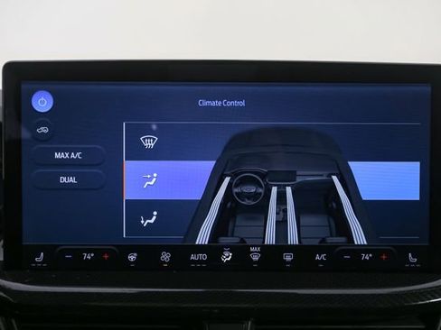 Used 2024 Ford Escape ST-Line Elite w/ Premium Technology Package AWD/4WD image 25