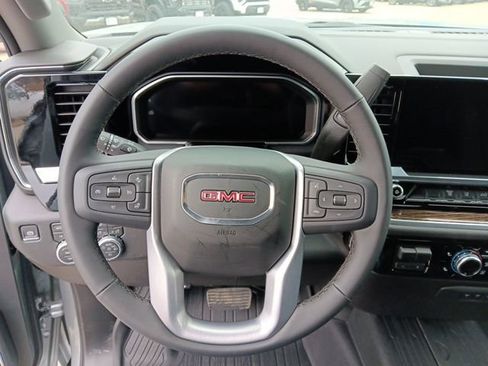 New 2026 GMC Sierra 2500 SLE w/ SLE Value Package; AWD/4WD image 9