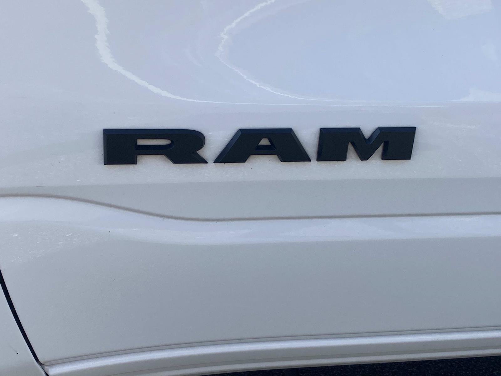 Used 2023 RAM 1500 Big Horn RWD image 14