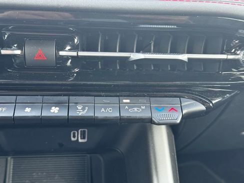 Used 2025 Alfa Romeo Tonale Tributo Italiano image 38