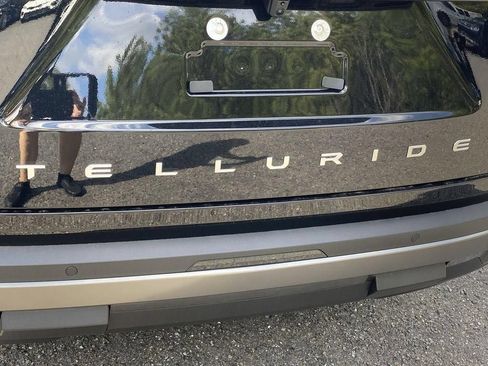 New 2027 Kia Telluride LX FWD image 30