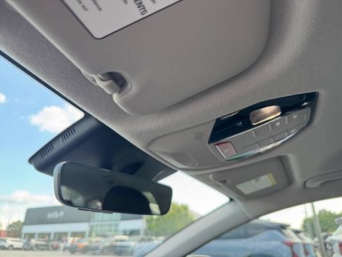 Certified 2025 Kia K4 FWD image 24