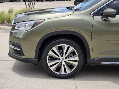 Used 2022 Subaru Ascent Limited w/ Technology Package AWD/4WD image 6
