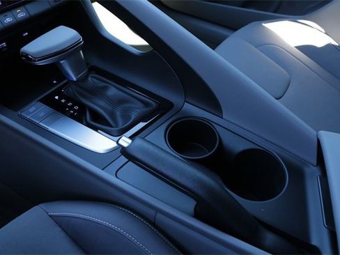 New 2026 Hyundai Elantra Sport image 16