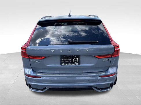 Certified 2024 Volvo XC60 B5 Plus w/ Protection Package Premier AWD/4WD image 39