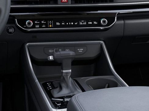 Used 2025 Kia Carnival SX Prestige FWD image 23