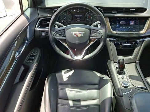 Used 2020 Cadillac XT6 Sport w/ Platinum Package AWD/4WD image 11