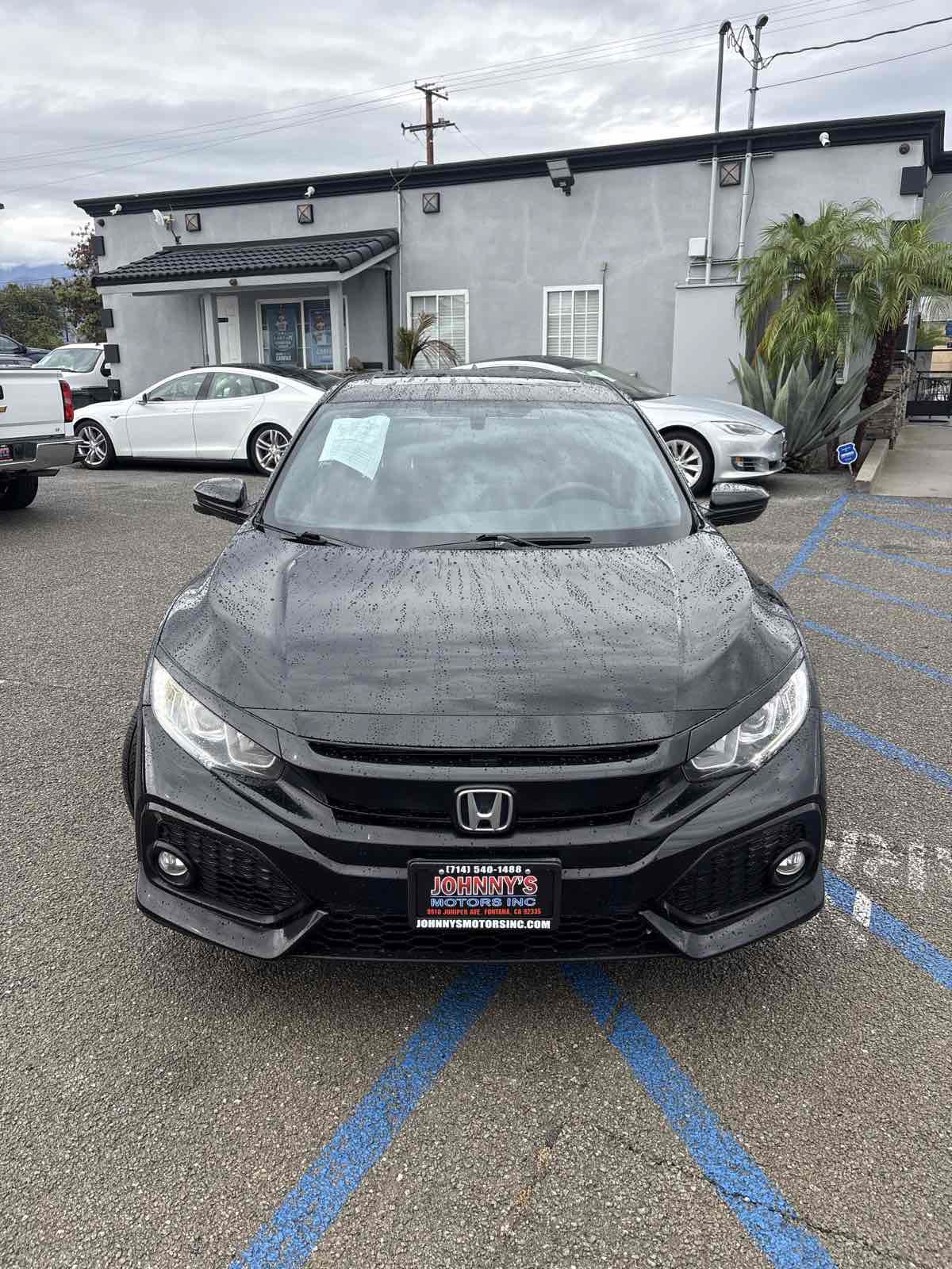 Used 2018 Honda Civic EX image 2