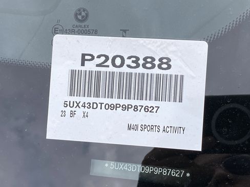 Used 2023 BMW X4 M40i w/ Premium Package image 32